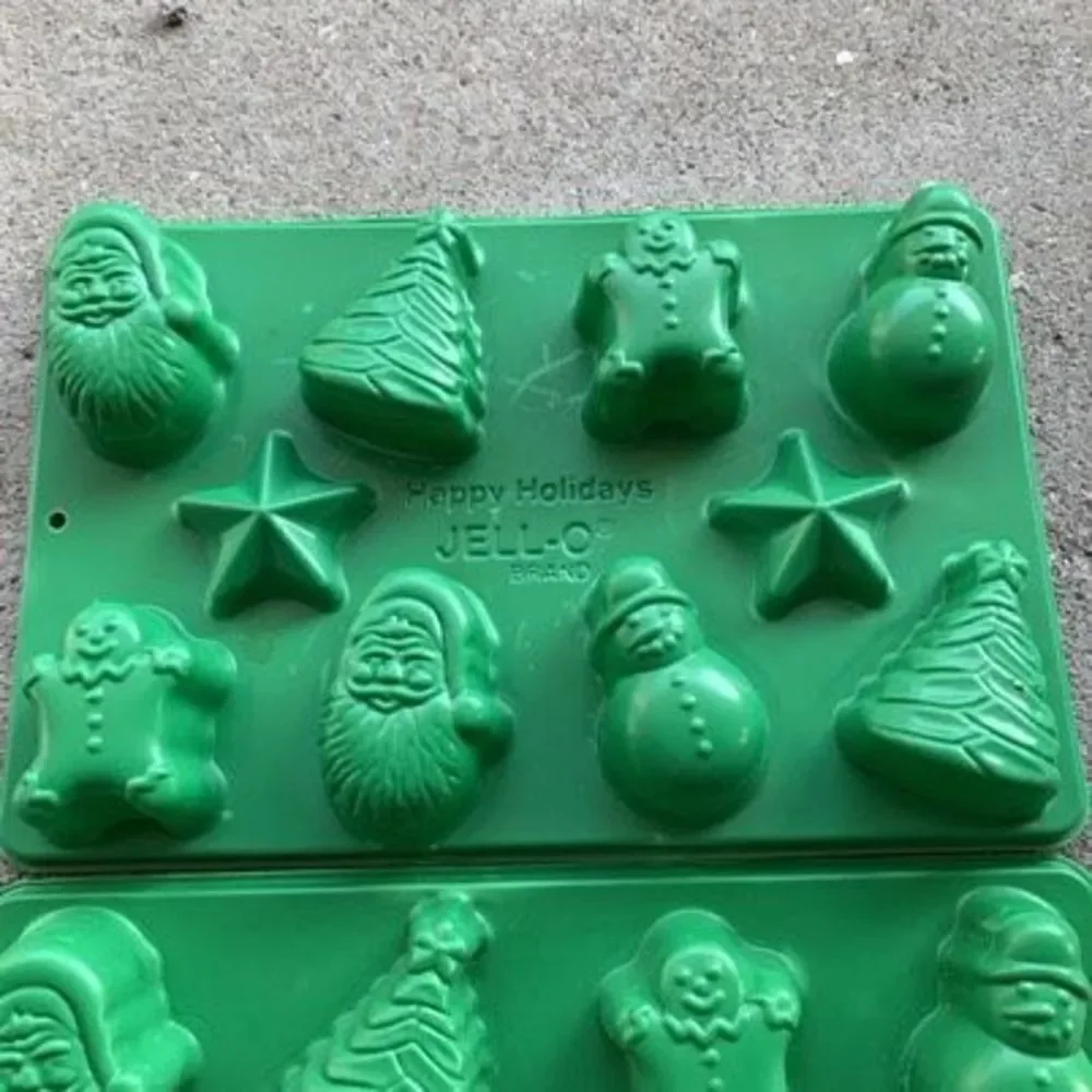2 Jello Shot Jiggler Christmas Molds